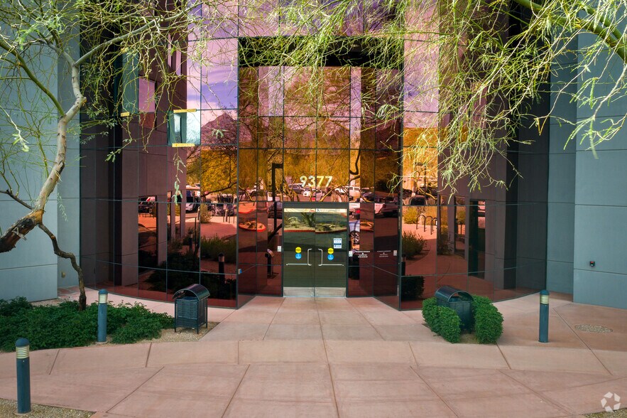More Photos Of 9377 E Bell Rd, Scottsdale Medical For Lease