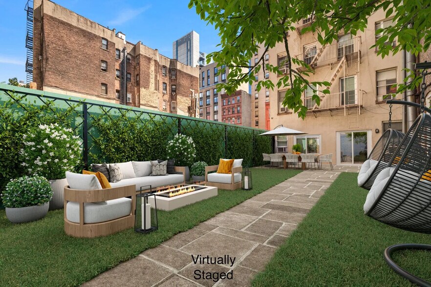 More Photos Of 445 W 36th St, New York Apartments For Sale