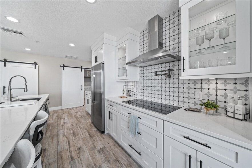 More Photos Of 2225 S Washington Ave, Titusville Office Residential For Sale