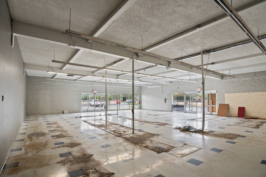 More Photos Of 465 Blossom Hill Rd, San Jose Storefront Retail Office For Sale