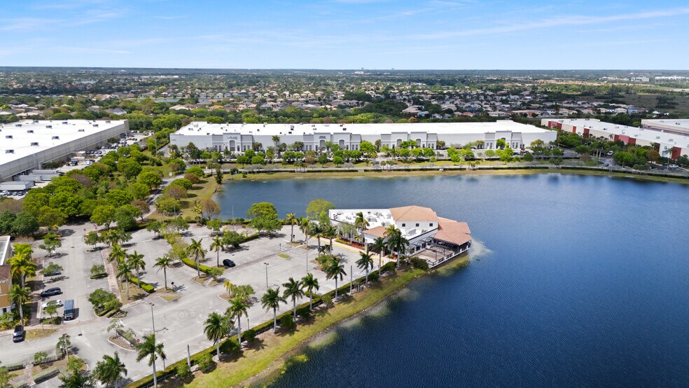 More Photos Of 15500 SW 29th St, Miramar Restaurant For Lease