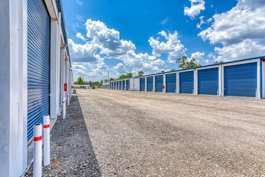 More Photos Of 24495 Sorters Rd, Porter Land For Lease