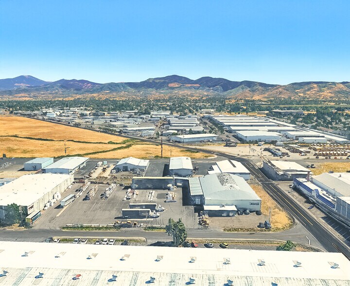 More Photos Of 2194 Sage Rd, Medford Warehouse For Sale