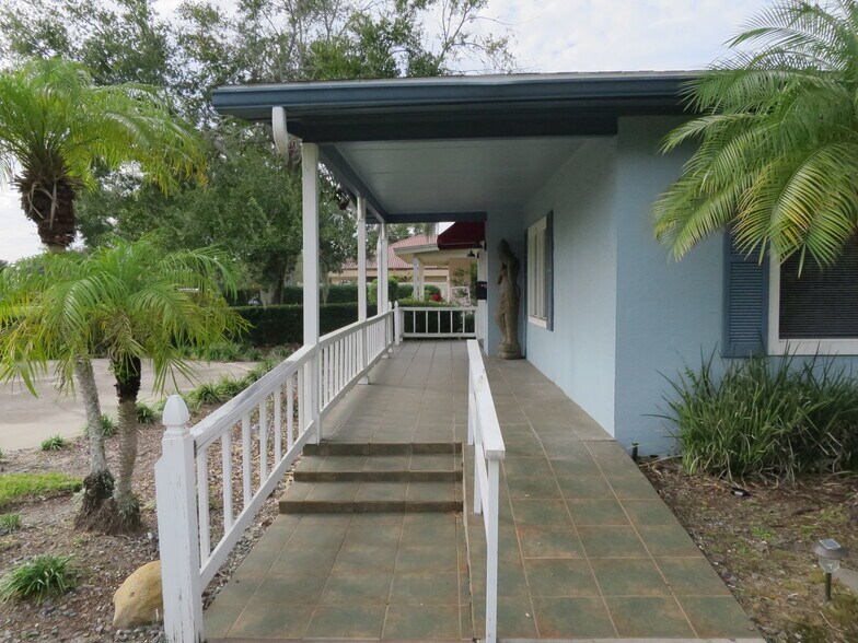 More Photos Of 1977 Dundee Dr, Winter Park Medical For Sale