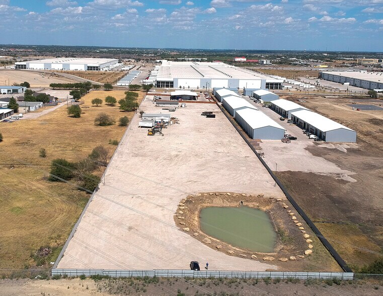 More Photos Of 13085 Harmon Rd, Fort Worth Industrial For Lease