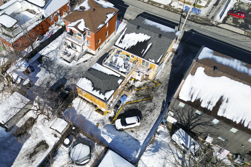 More Photos Of 1070 St Sainte-Hélène, Longueuil Specialty For Sale