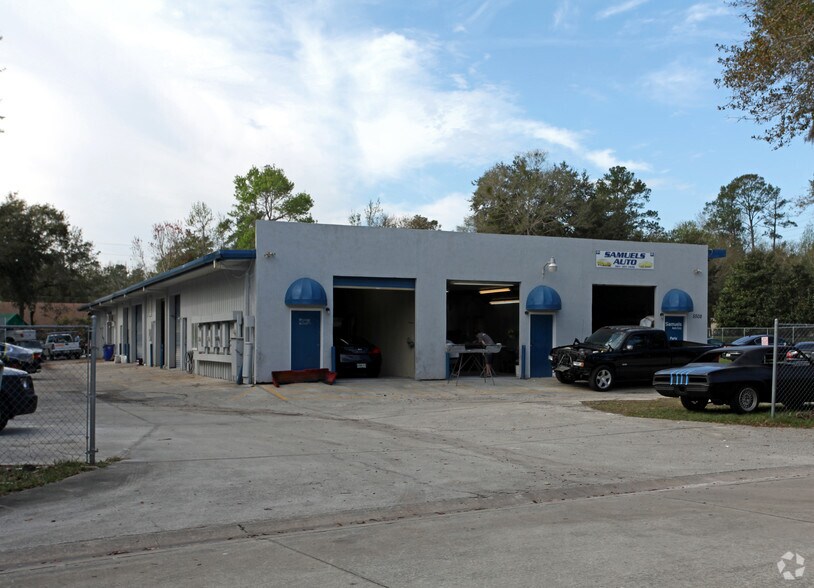Primary Photo Of 5508 Benchmark Ln, Sanford Warehouse For Sale