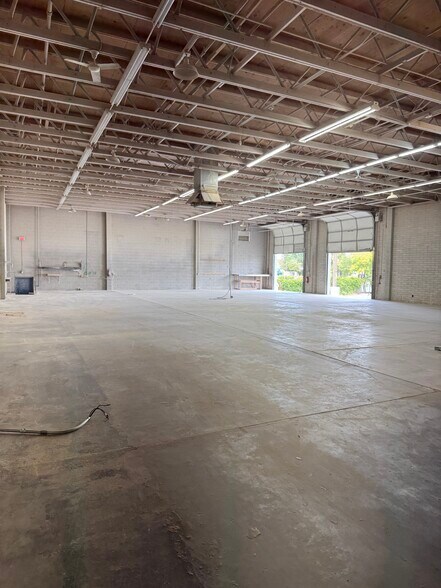 More Photos Of 1414-1442 S 700 W, Salt Lake City Distribution For Lease