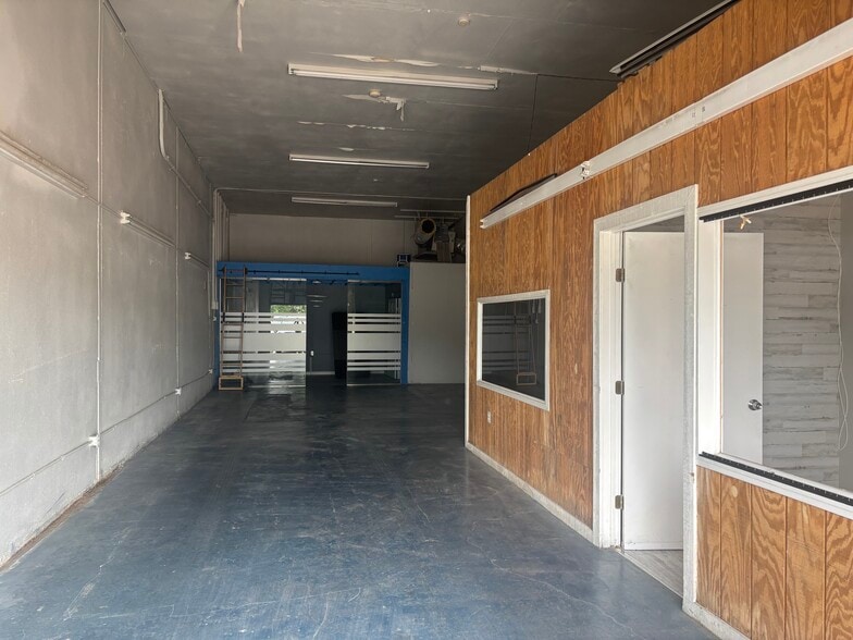 More Photos Of 4100 Haltom Rd, Haltom City Unknown For Lease