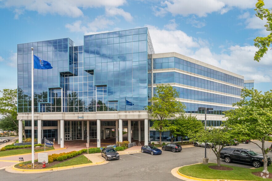 More Photos Of 11250 Waples Mill Rd, Fairfax Office For Lease