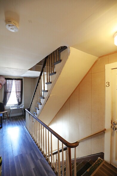 More Photos Of 25 Adams St, Kingston Apartments For Sale