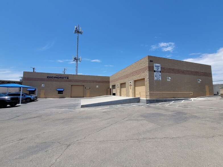 More Photos Of 801 Pendale Rd, El Paso Distribution For Sale