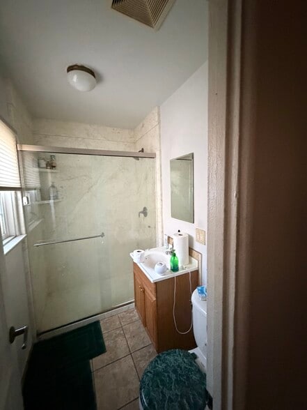 More Photos Of 10923 S Inglewood Ave, Inglewood Apartments For Sale