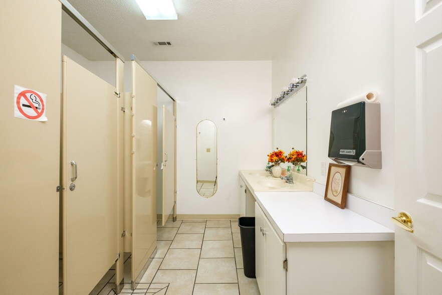 More Photos Of 5700 Edinburg Gap Rd, Fort Valley Religious Facility For Sale