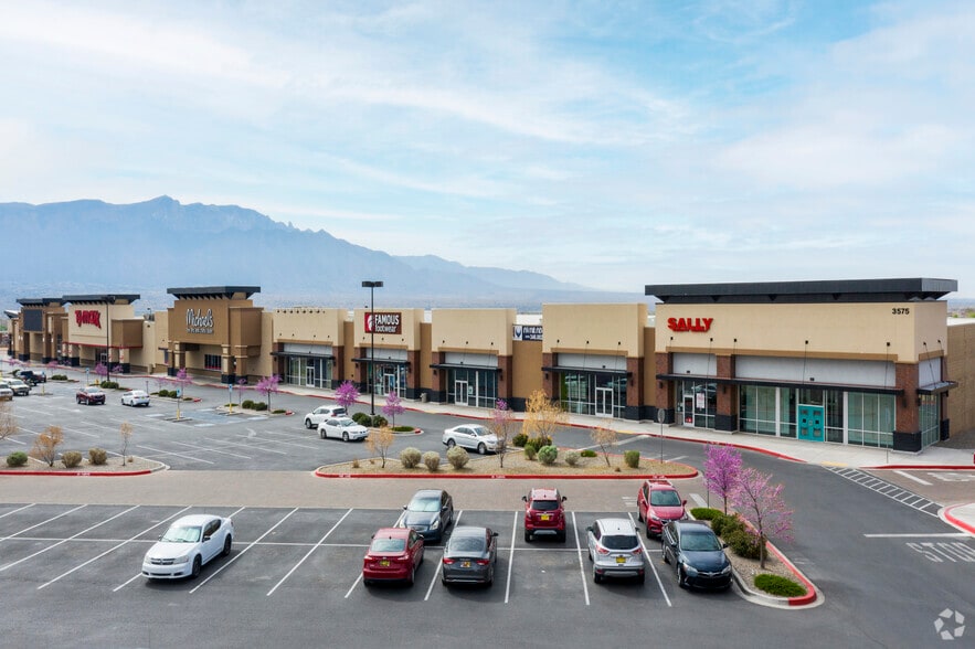 More Photos Of 7820 Enchanted Hills NE, Bernalillo Unknown For Lease