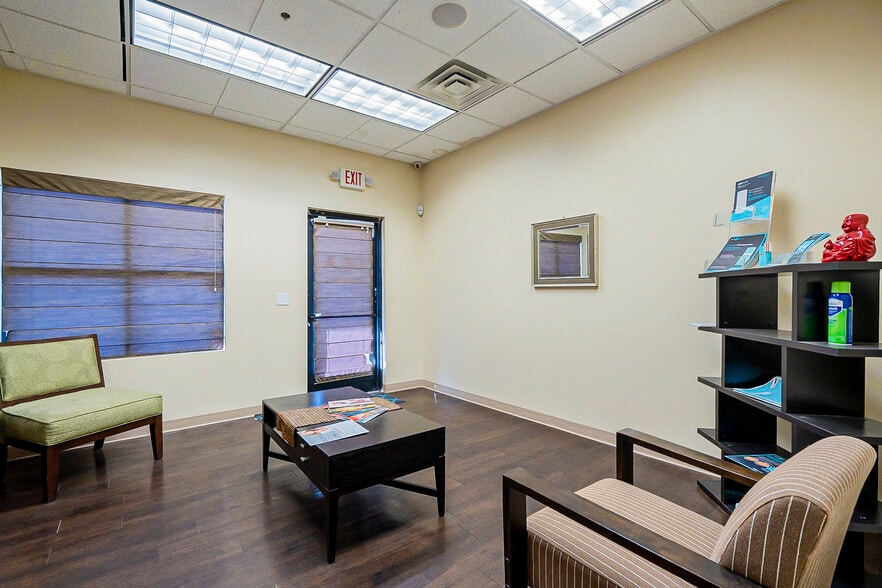 More Photos Of 7175 N Durango Dr, Las Vegas Medical For Lease