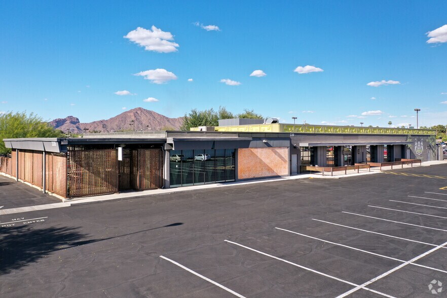 More Photos Of 4505-4531 E Thomas Rd, Phoenix Unknown For Lease