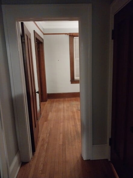 More Photos Of 2319 Avenham Ave SW, Roanoke Apartments For Sale