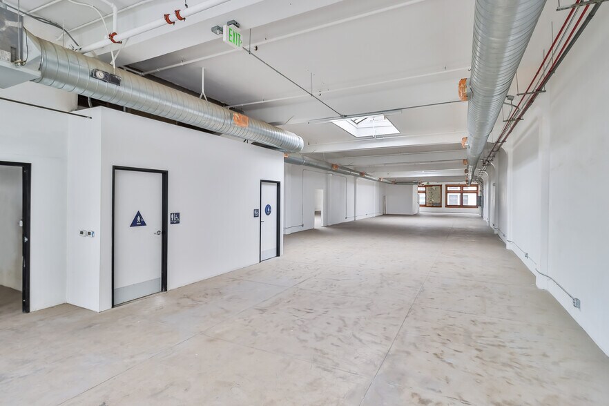 More Photos Of 737 S Broadway, Los Angeles Loft Creative Space For Sale
