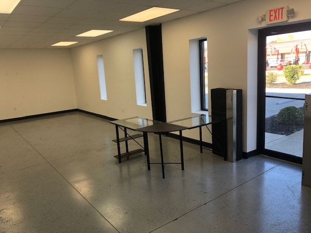 More Photos Of 4141 Bardstown Rd, Louisville Warehouse For Lease