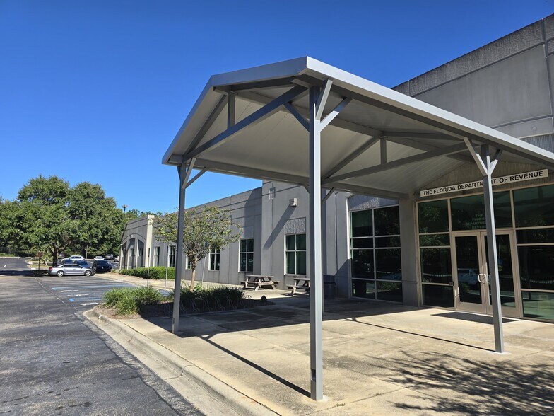 More Photos Of 5067 Tennessee Capital Blvd, Tallahassee Office For Sale