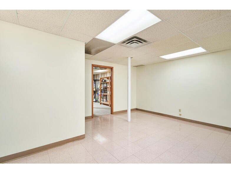 More Photos Of 727 Graham Rd, Cuyahoga Falls Medical For Sale