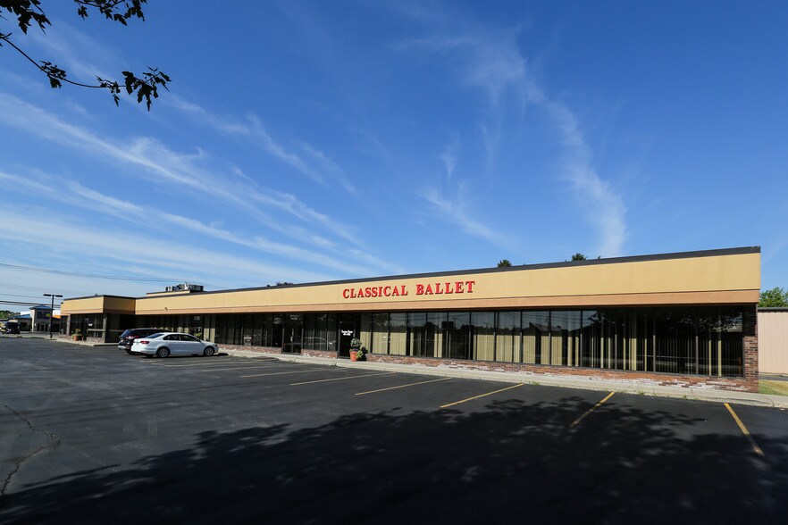More Photos Of 8180 Main St, Williamsville Storefront Retail Office For Lease