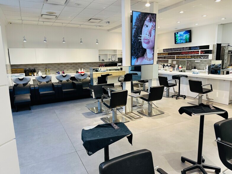 More Photos Of 144 E Ridgewood Ave, Ridgewood Storefront For Lease