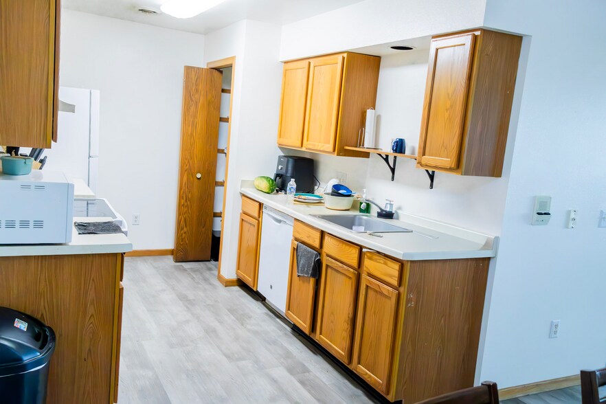 More Photos Of 517 Trail Side Dr, Deforest Apartments For Sale