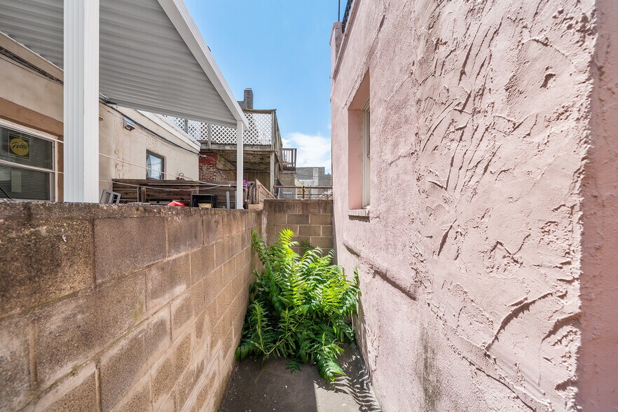 More Photos Of 1010 Winton St, Philadelphia Apartments For Sale