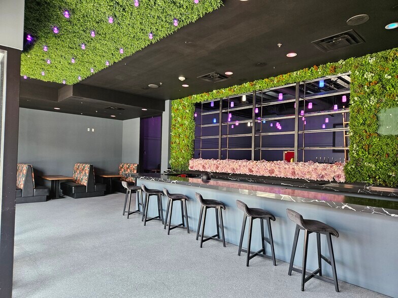 More Photos Of 1026-1032 Wilshire Blvd, Santa Monica Freestanding For Lease