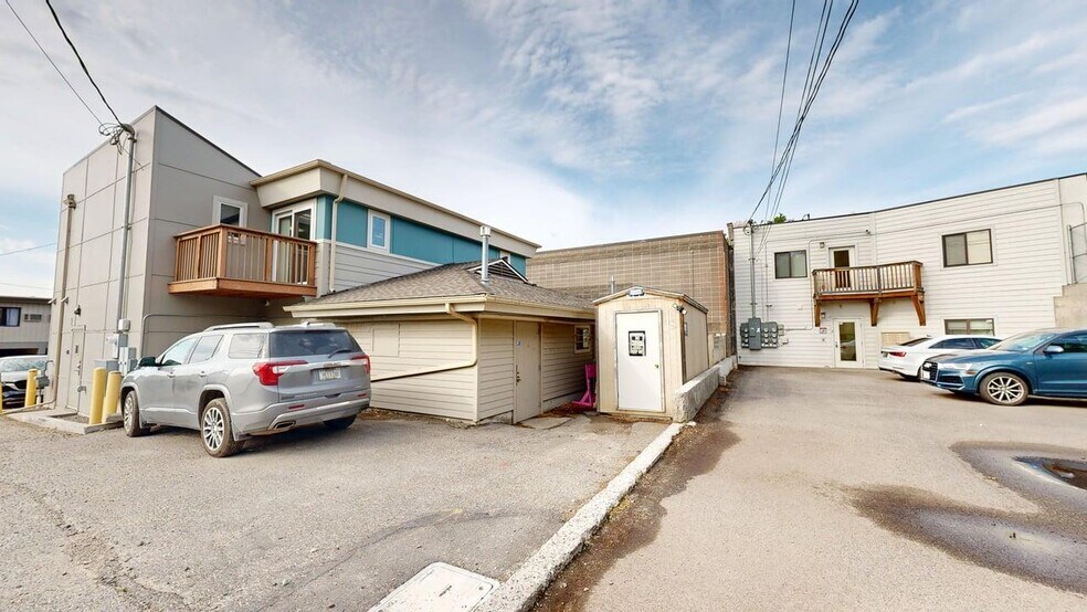 More Photos Of 1321 N 27th St, Billings Medical For Sale