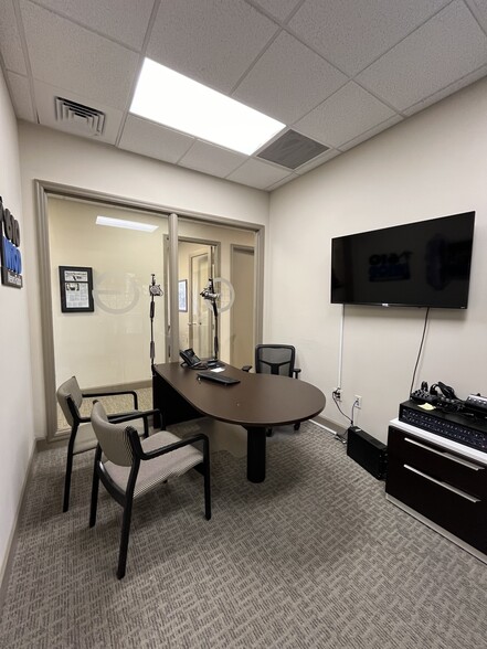 More Photos Of 2810 E Oakland Park Blvd, Fort Lauderdale Office For Lease