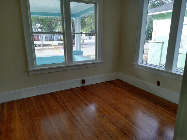 More Photos Of 801 Turner St, Clearwater Office For Lease