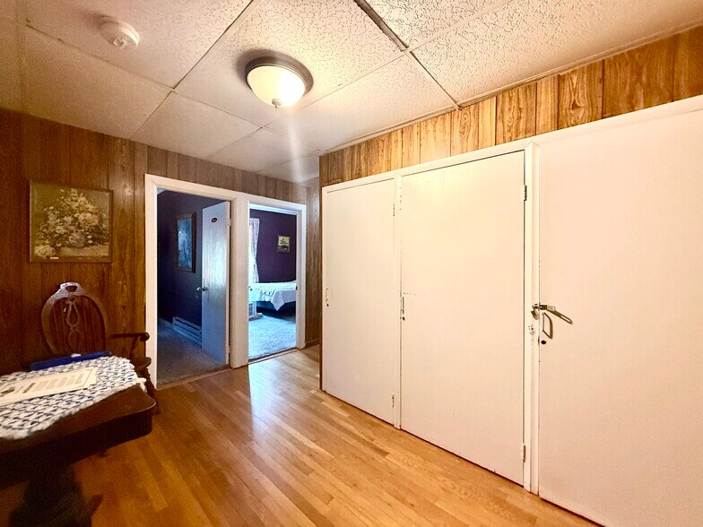 More Photos Of 5085 Route 23A, Haines Falls Flex For Sale