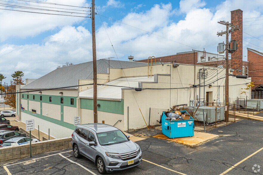 More Photos Of 415 W Landis Ave, Vineland Medical For Lease