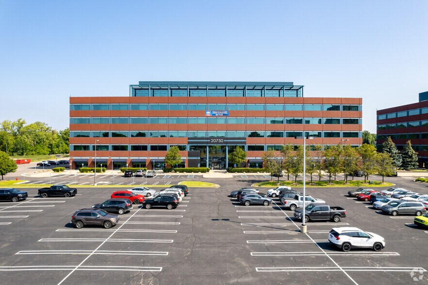 More Photos Of 20750 Civic Center Dr, Southfield Office For Lease