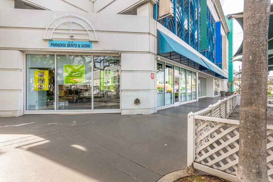 More Photos Of 909 Kapiolani Blvd, Honolulu Apartments For Lease