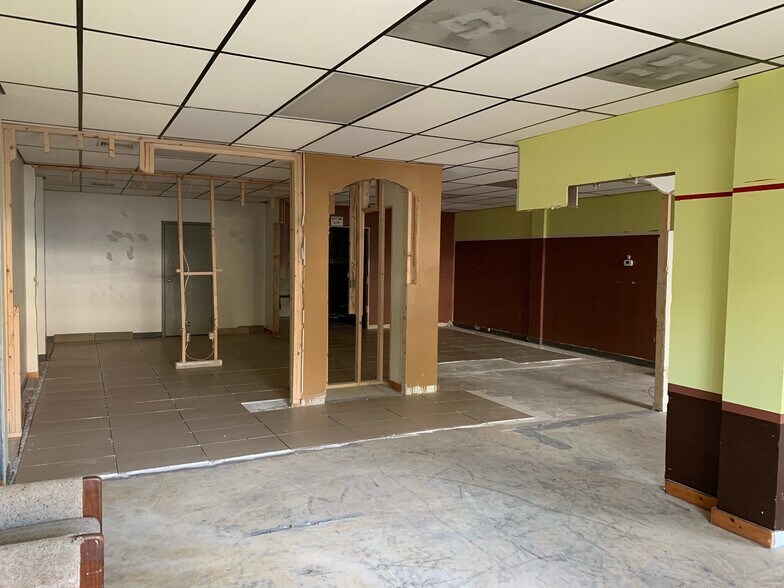 More Photos Of 60 Main St, Windsor Locks Apartments For Lease