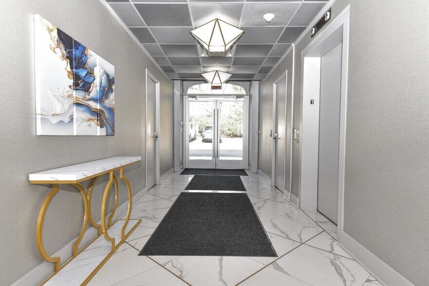 More Photos Of 2 Forest Ave, Oradell Medical For Sale