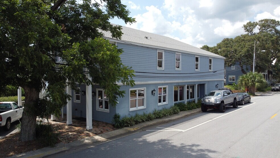 More Photos Of 627 E Government St, Pensacola Office For Sale