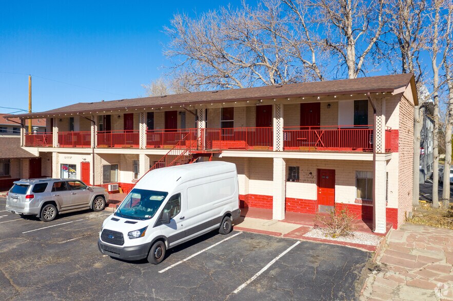 More Photos Of 5001 W Colfax Ave, Denver Hotel For Sale