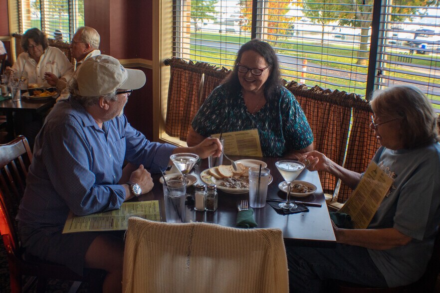 More Photos Of 115-125 56th St, Kenosha Apartments For Sale