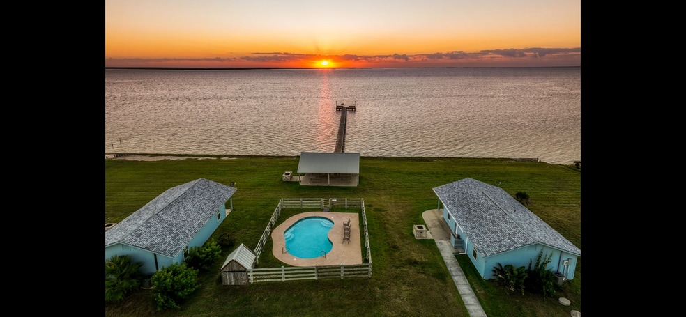 More Photos Of 1287 S County Road 1155, Riviera Hospitality For Sale