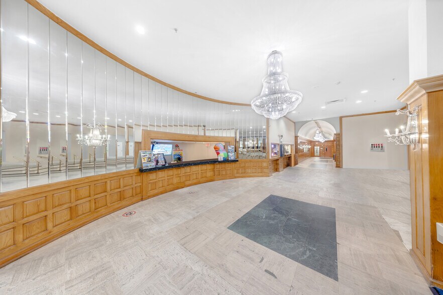 More Photos Of 5445 Collins Ave, Miami Beach Apartments For Sale