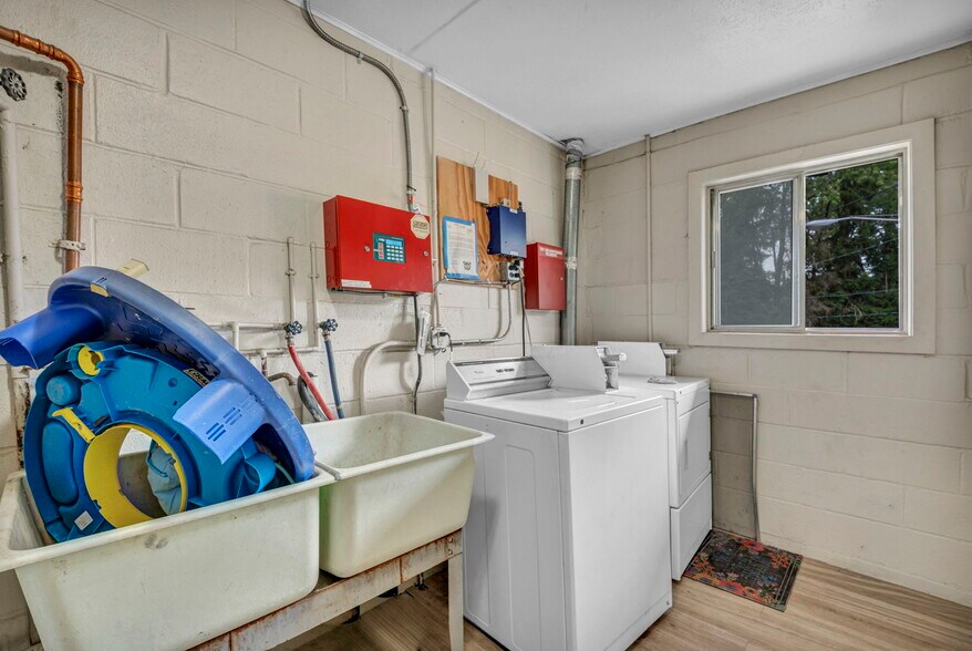 More Photos Of 818-850 S Green Rd, South Euclid Apartments For Sale