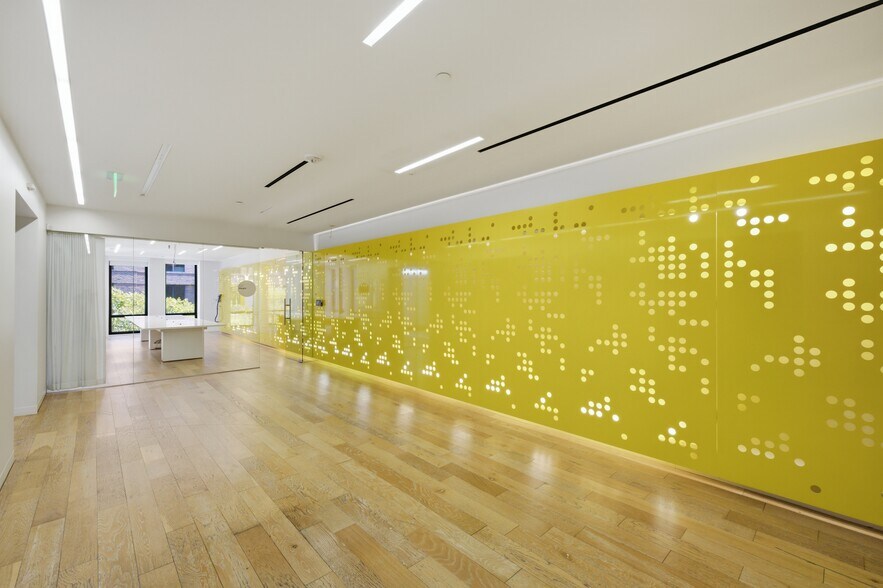 More Photos Of 735 Battery St, San Francisco Loft Creative Space For Lease