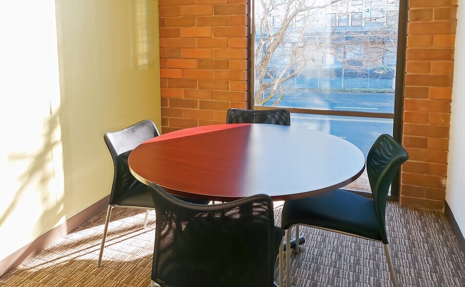 More Photos Of 400 Union Ave SE, Olympia Coworking Space