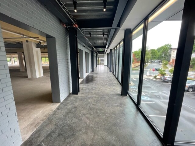 More Photos Of 1233 The Plaza, Charlotte Office For Sale