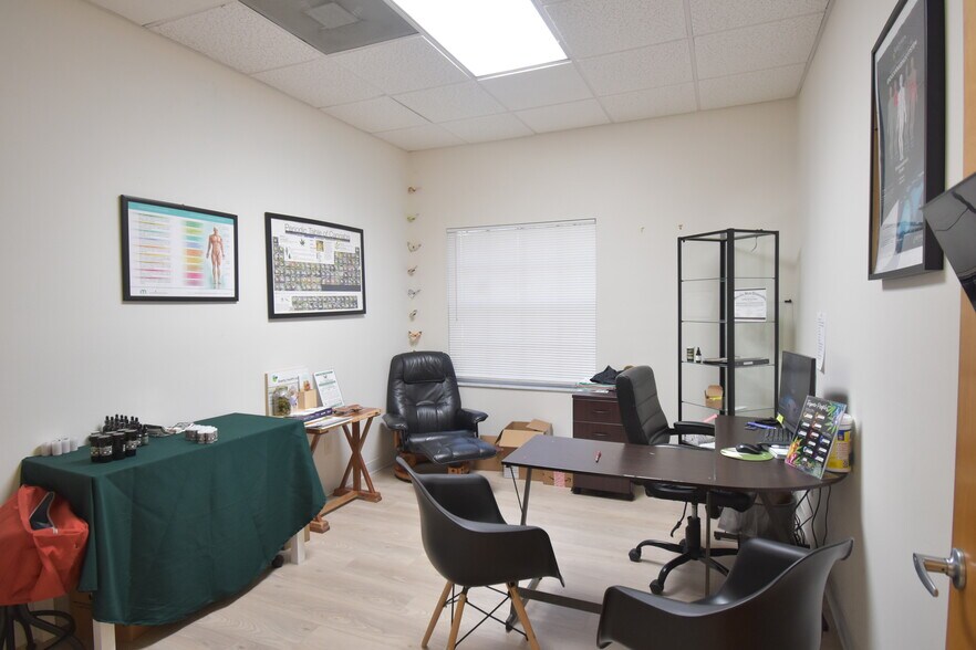 More Photos Of 166 E Bloomingdale Ave, Brandon Medical For Lease
